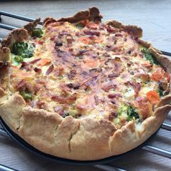 A picture of Quiche Loraine.