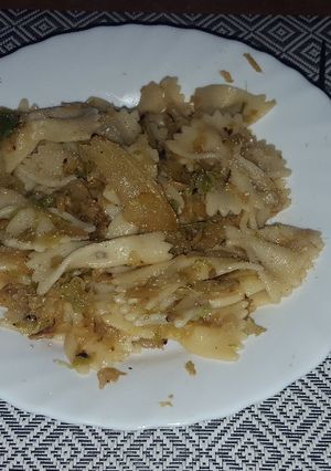 Borsos, káposztás tészta recept fotója