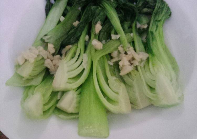 Langkah Mudah untuk Menyiapkan Pokcoy garlic yang Lezat