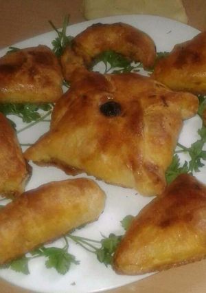 صورة لوصفة بريوات وسيكار وهيلاليات بعجينة المسمن كتجي رااائعة