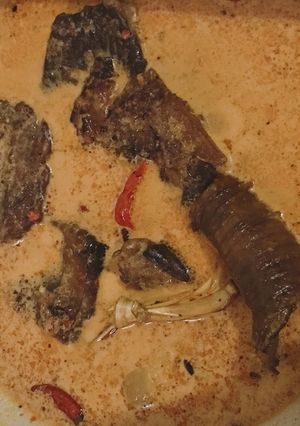 Foto resep Manggut ikan pari asap