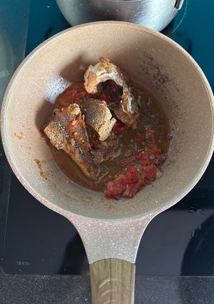 Hình của món Cá xạo/bông lau sốt cà.