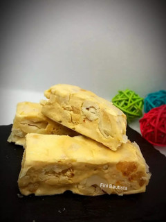 Una foto de Turrón duro de cacahuete(navidad)