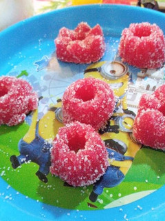 Una foto de Gomitas de gelatina sin grenetina