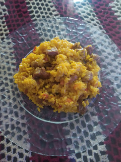Una foto de Arroz con pavo estilo paella