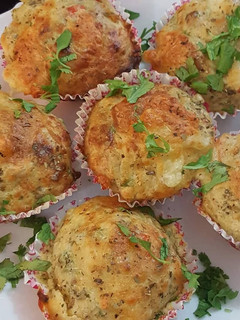 A picture of Chicken cheese muffins.