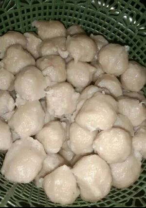 Foto resep Bakso ayam wortel nasi telur home made