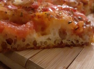 Foto di Focaccia con impasto ad alta idratazione