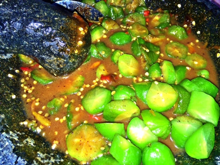Resep Rujak Blimbing Wuluh yang Enak