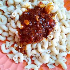 A picture of Macaroni and stew.