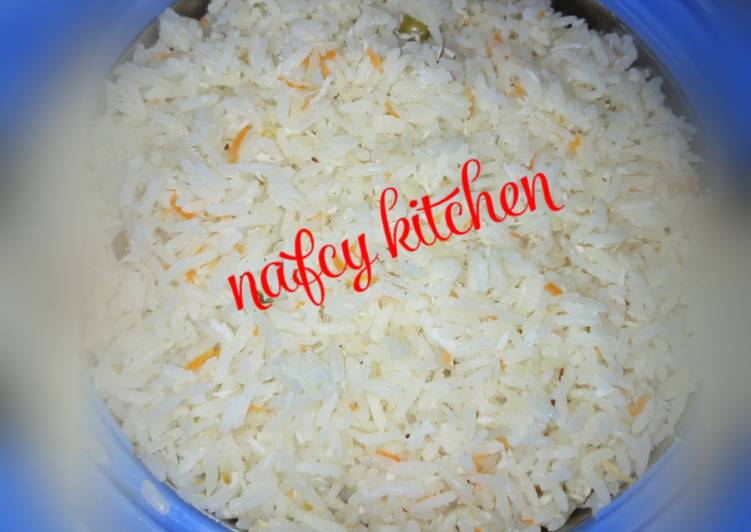 Steps to Make Quick Coconut rice with vegt