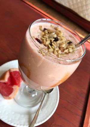 A picture of Grapefruit 🍊 smoothie.