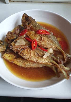 Gambar Ikan kembung masak asam jawa ❤️
