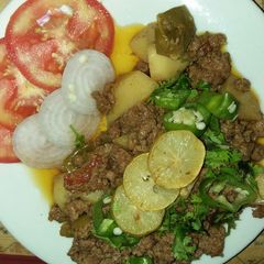 A picture of Aloo qeema.