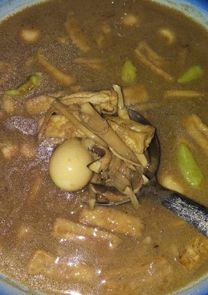 Foto resep Semur jamur barat tahu telur puyuh