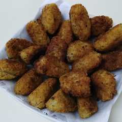 Una foto de Croquetas de quinua