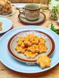 Garlic Cheese Cookies