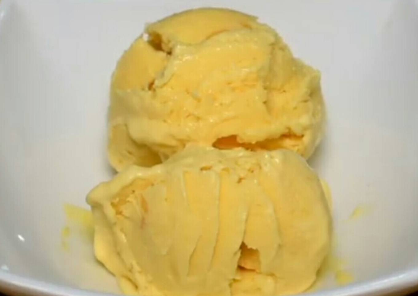 Mango ice cream