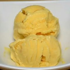 Mango ice cream A picture of Mango ice cream.
