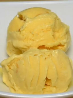 A picture of Mango ice cream.