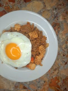 Foto resep Nasi Goreng Kimchi / kimchi-bokkeum-bap (김치볶음밥)