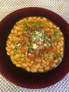 Una foto de Ensalada de alubias con chícharos