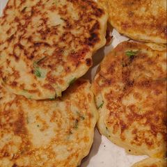 A picture of Sourdough starter & rice Asian style pancakes (in development).