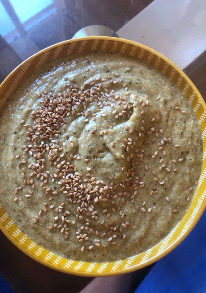 Una foto de 188. Crema de quinoa y calabacín (entrante crema)
