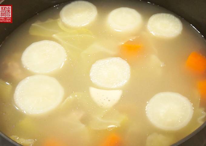 Steps to Make Anthony Bourdain Taiwanese-Style Homemade Chicken Soup Stock