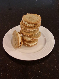 A picture of Oatmeal Cream Sandwich Cookies.