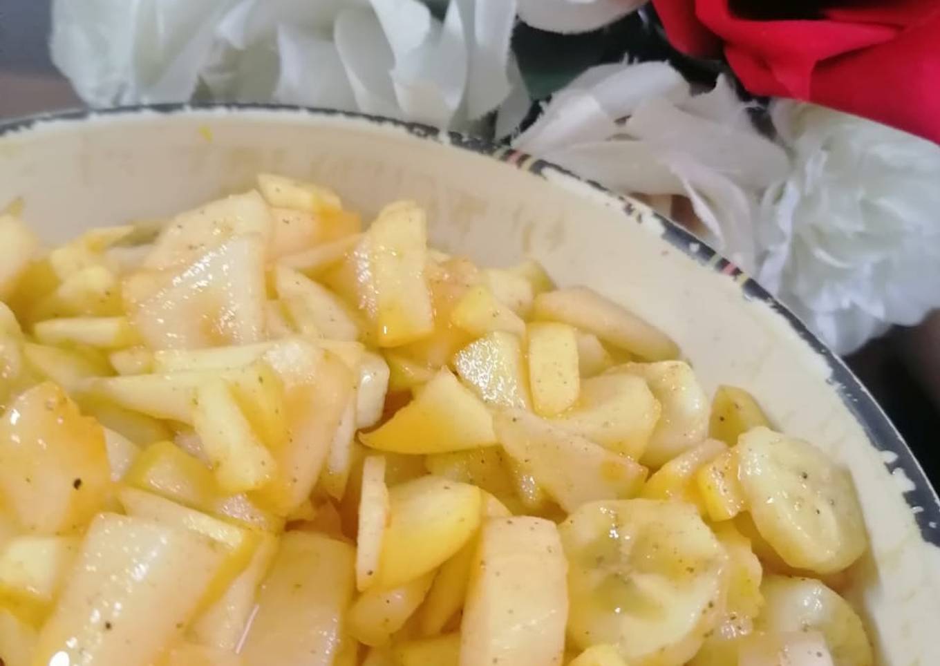 Mixed fruit chat🍌🍎