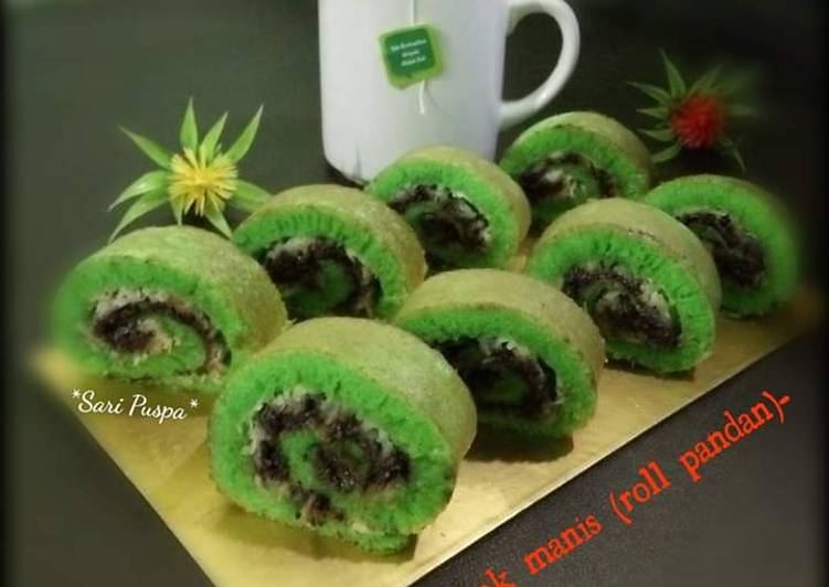 Martabak manis (roll pandan)