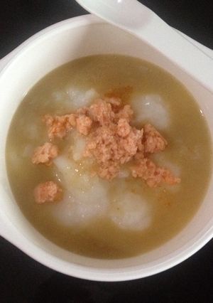 Foto resep MPASI 7 bulan - Nasi Tim Sup Kacang Hijau Salmon