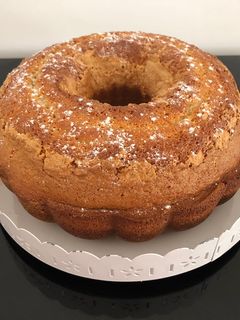 Una foto de Bizcocho de yogur y Baileys (Thermomix y tradicional)