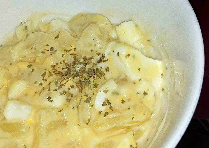 Yuk intip, Resep membuat Potato &amp; Egg Salad dijamin sempurna