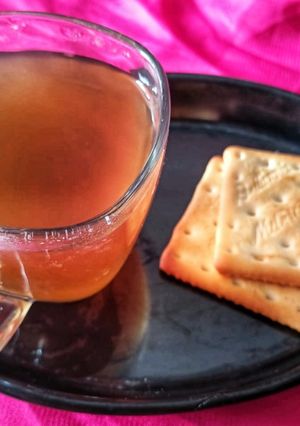 লেবু চা (lebu chaa recipe in Bengali) রেসিপির প্রধান ছবি