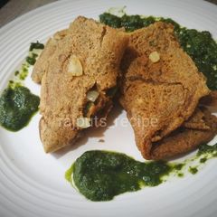 A picture of Ragi besan pan cake.