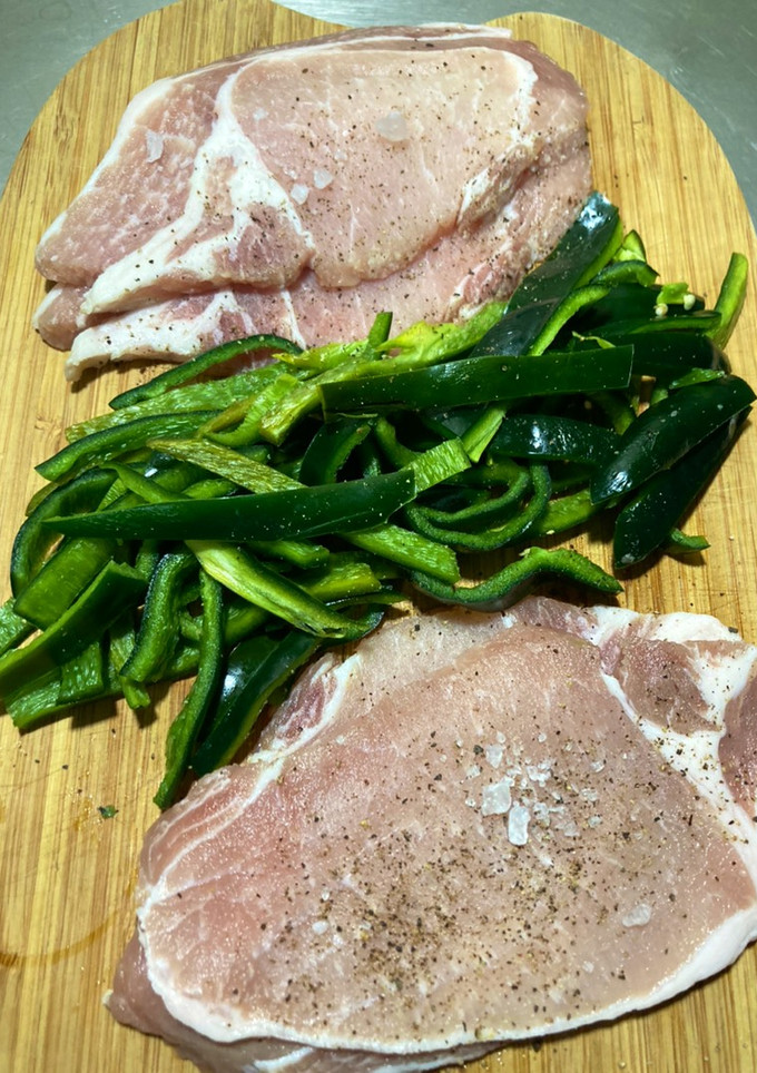 Una foto de Puerco a la Mexicana