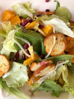 A picture of Pomegranate and Tuna Salad.