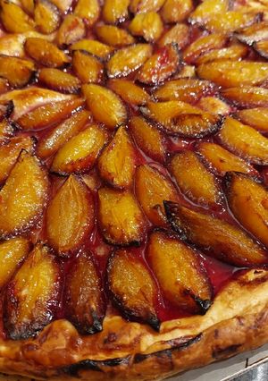 Une photo de Tarte fine aux quetsches