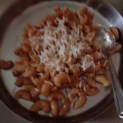 A picture of Schewan masala pasta.