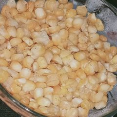 A picture of Sweet corn.
