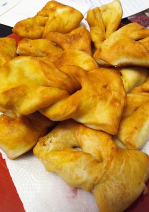 Una foto de Rulos fritos, receta de la abuela, o tortas fritas