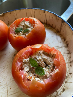 Una foto de Tomate relleno 🍅💗
