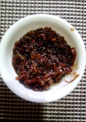 A picture of Caramelized Onions.