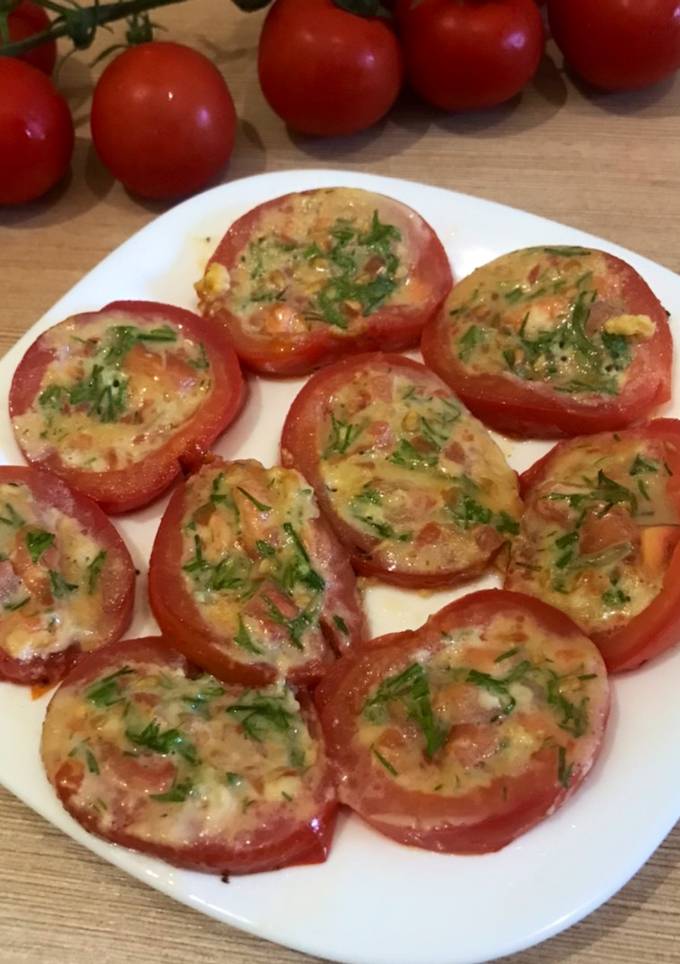 Яєшня в кільцях помідорів🍅