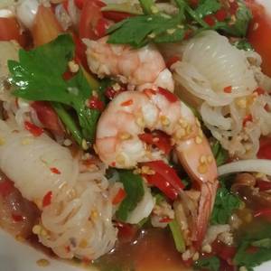 ยำสามสหาย