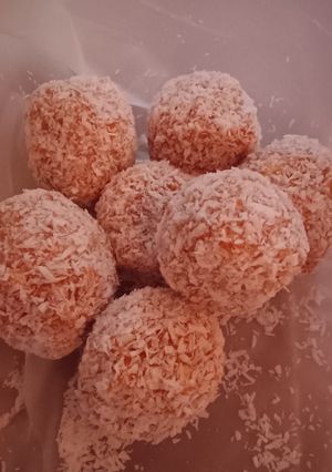 Una foto de Bombones de avena y dulce de leche