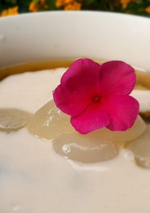 Hình của món Chè đậu xanh thốt nốt nước cốt dừa.