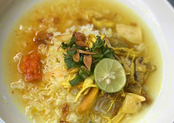 Soto Ayam Kuah Bening